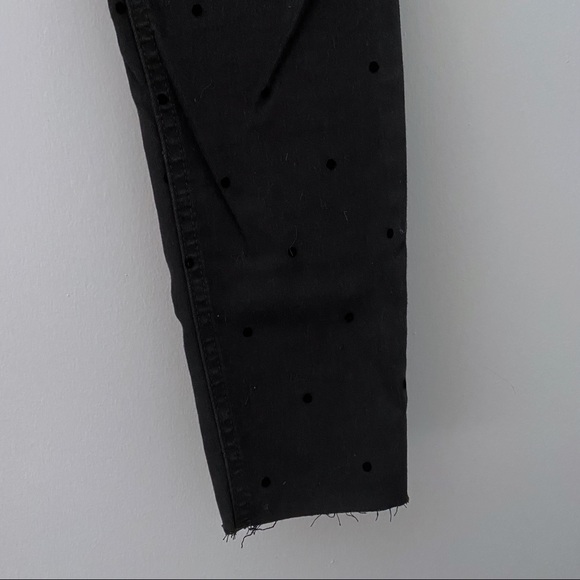 Old Navy black Swiss dot Rockstar Super Skinny Ankle jeans - Picture 4 of 6